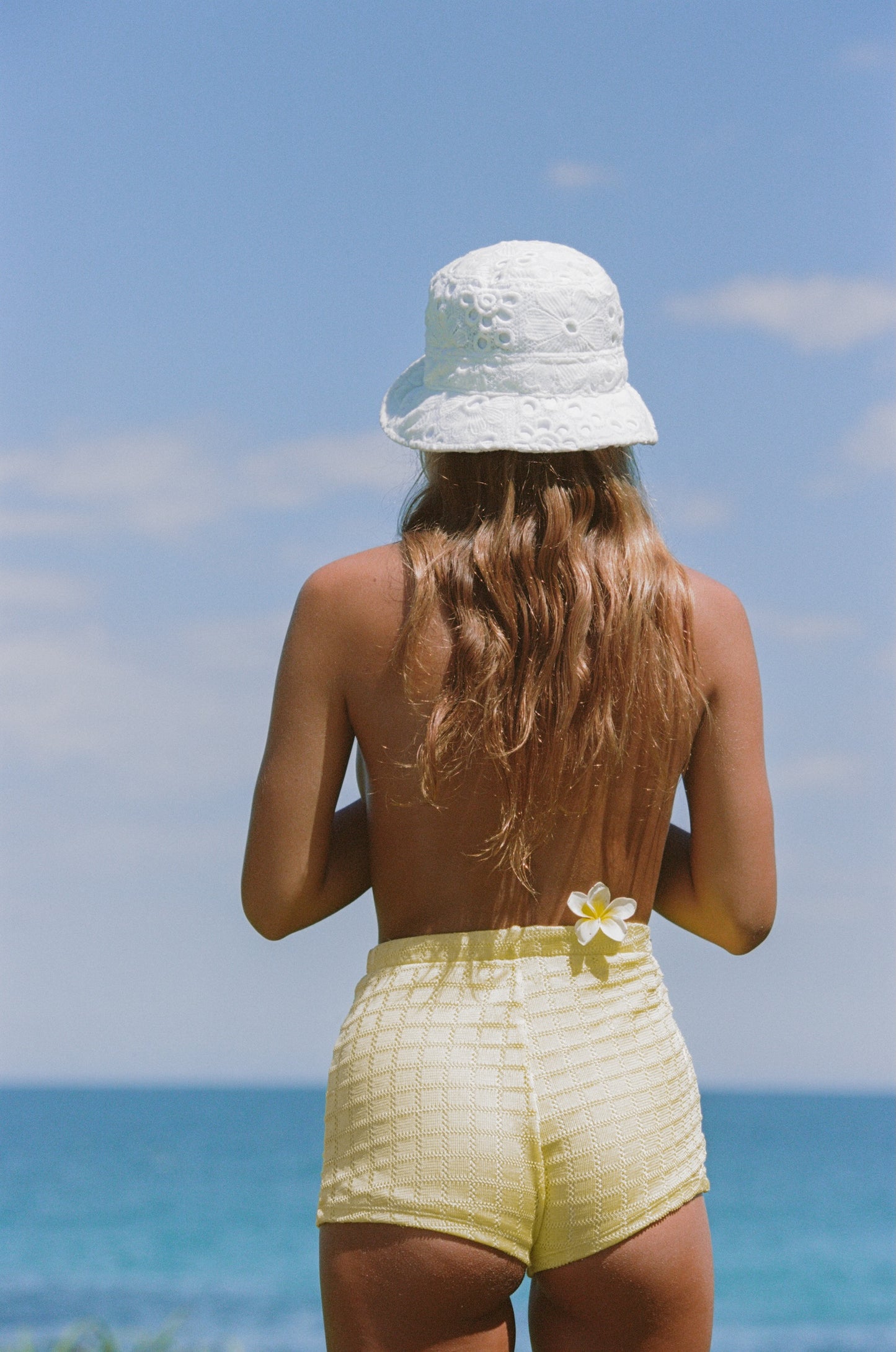 VOYAGE BUCKET - LACE