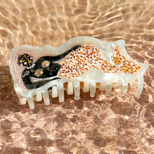 ADELLA HAIR CLAW
