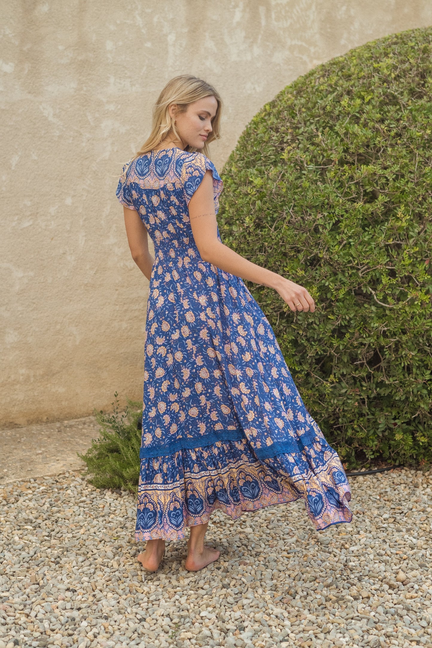 CAMELIA PRINT ROMI MAXI DRESS