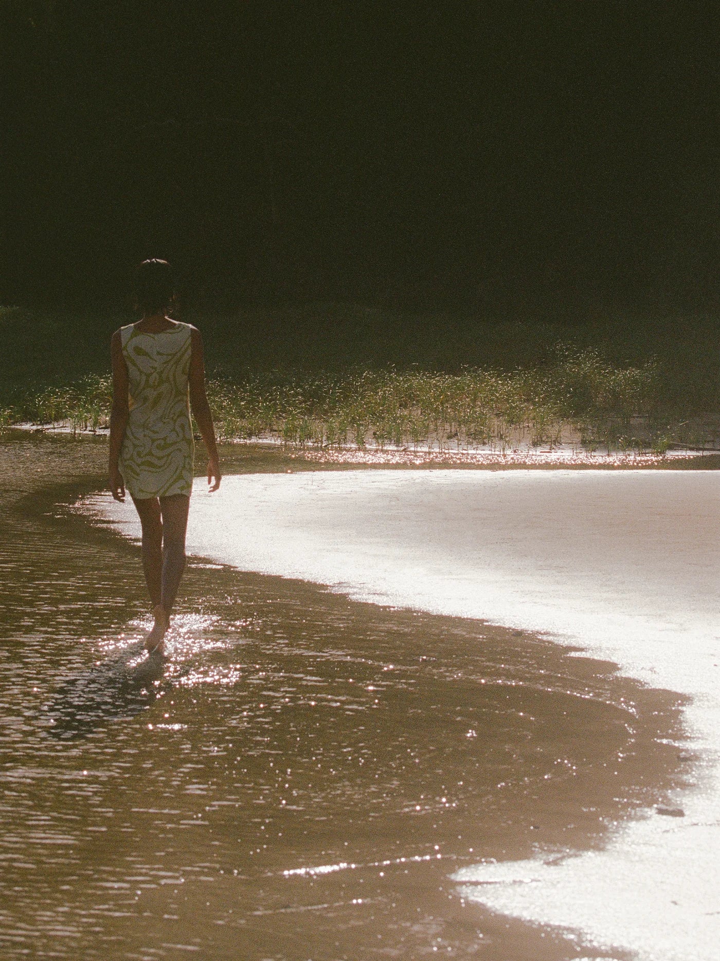 LOLA MINI DRESS SILHOUETTE