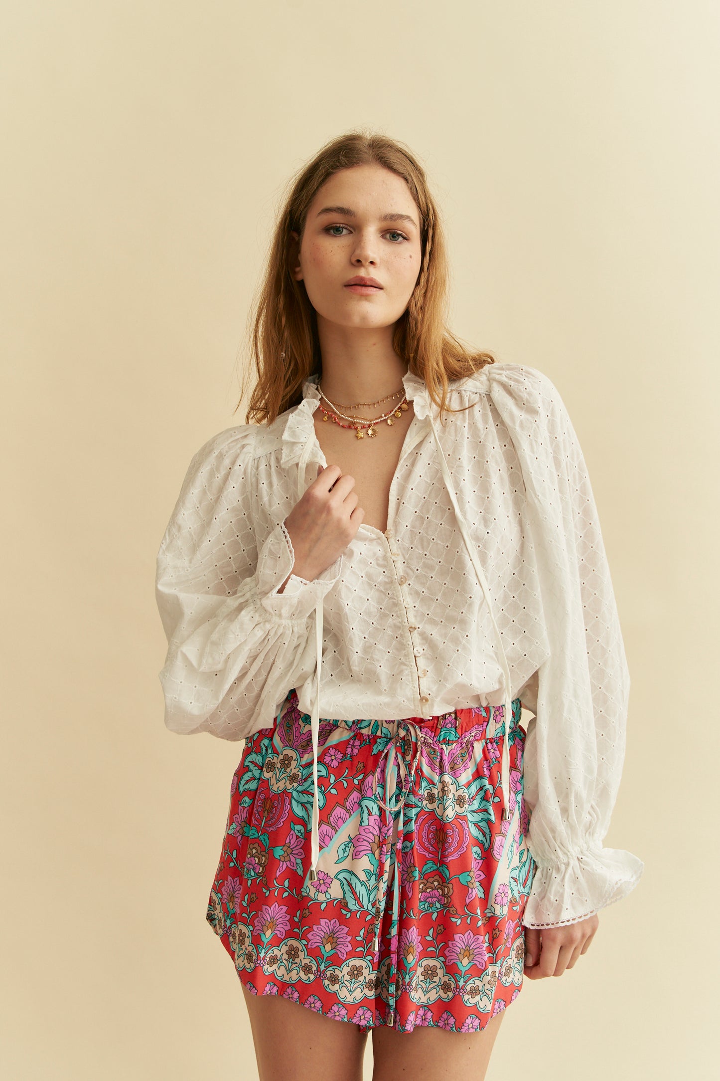 EMBROIDERED WHITE TATIANA BLOUSE