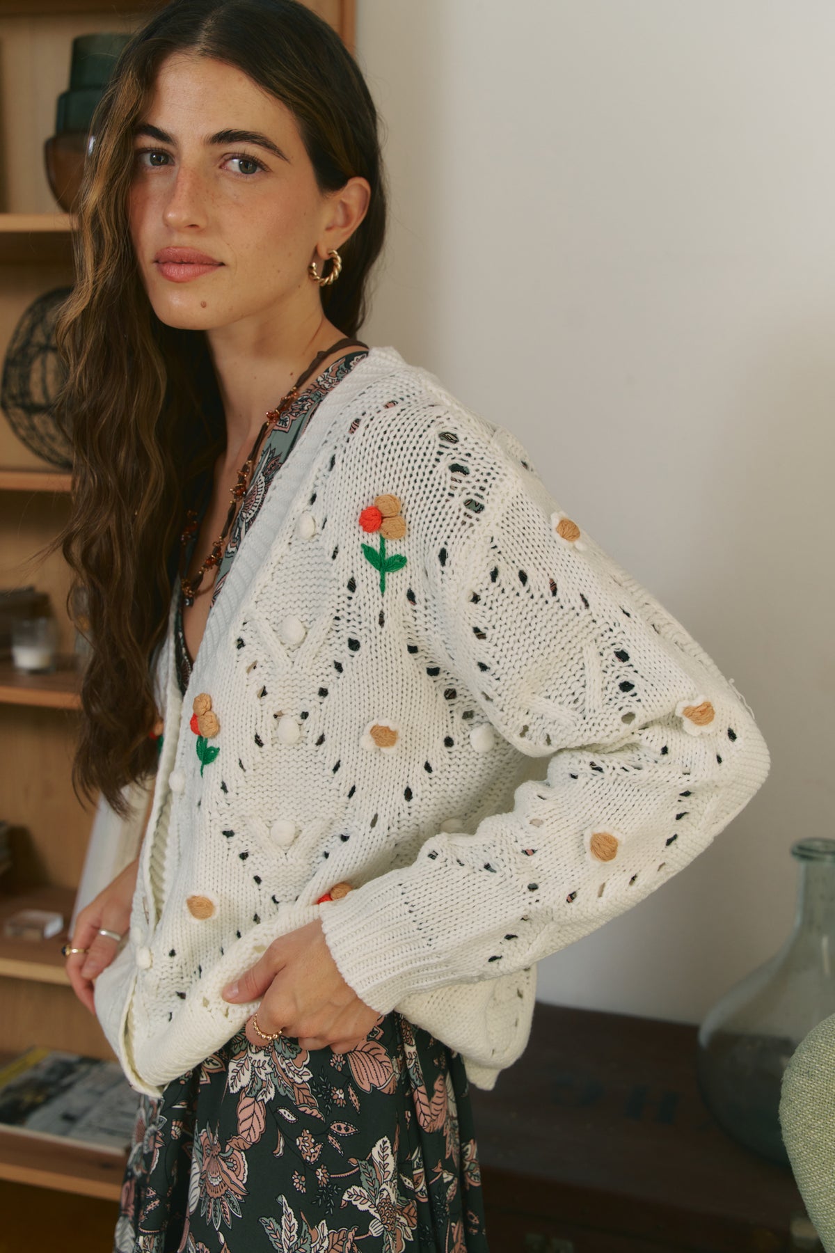 WHITE GARDEN KNIT