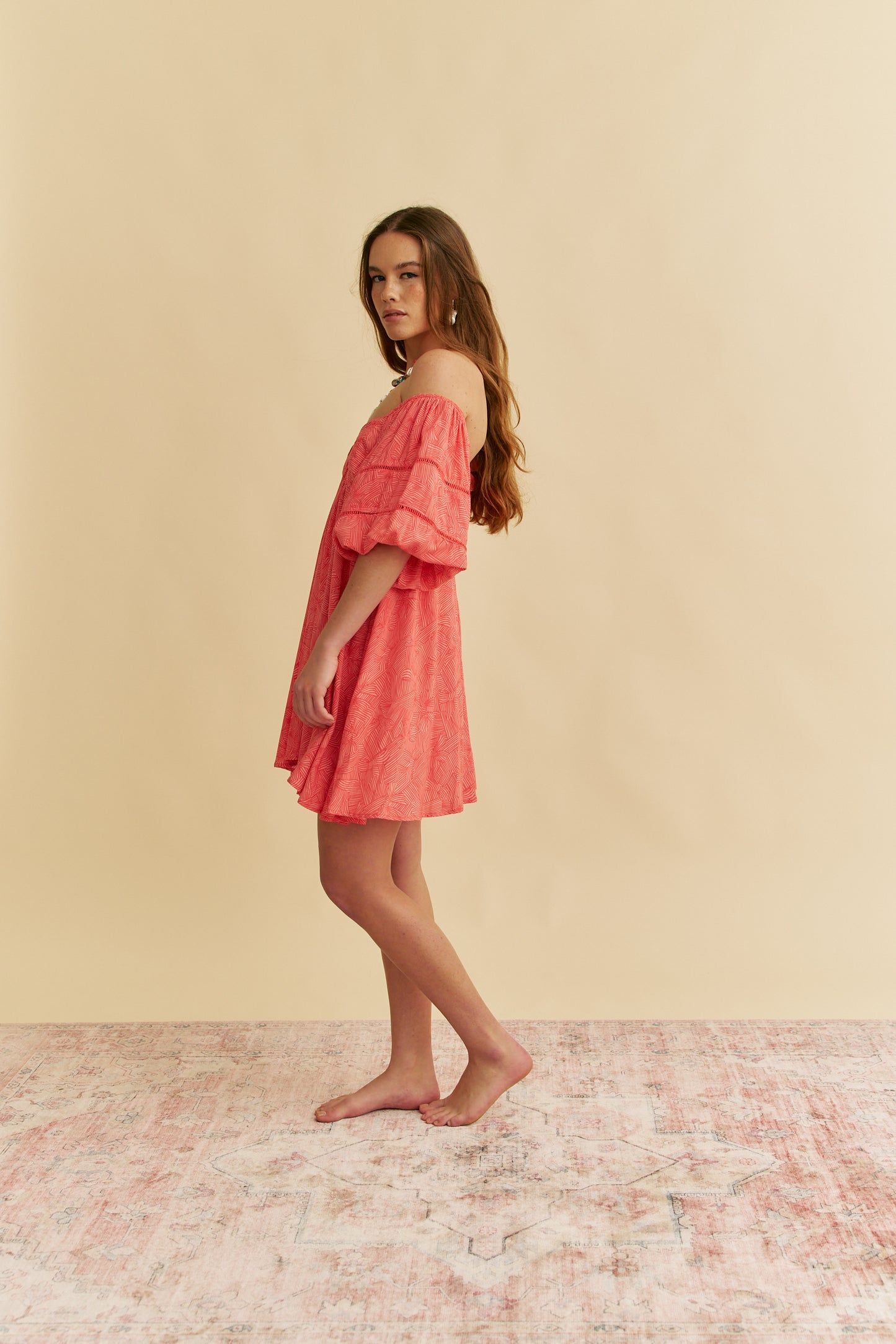 LITTLE BOW PRINT WATTLE MINI DRESS