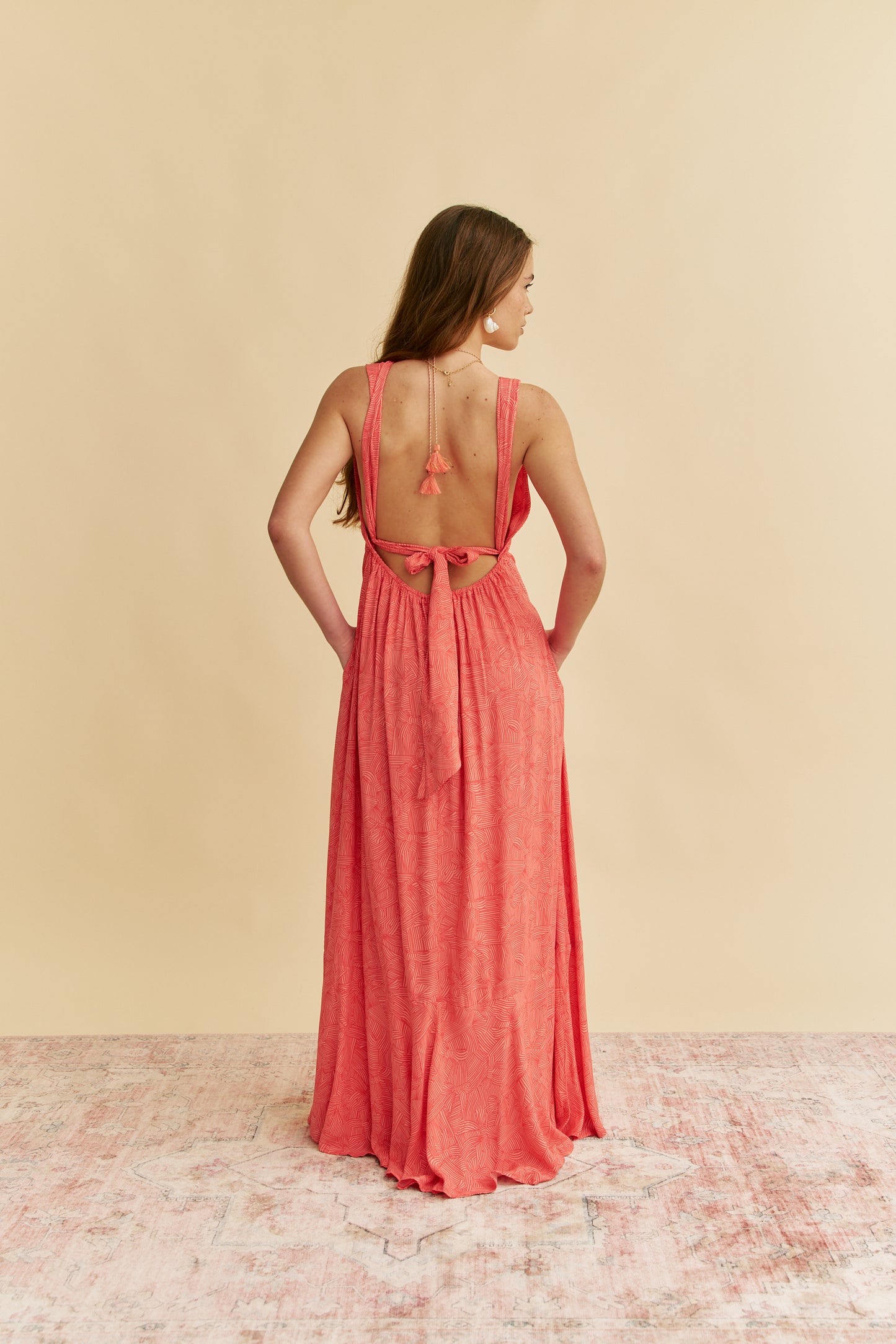 LITTLE BOW PRINT PEARL MAXI DRESS