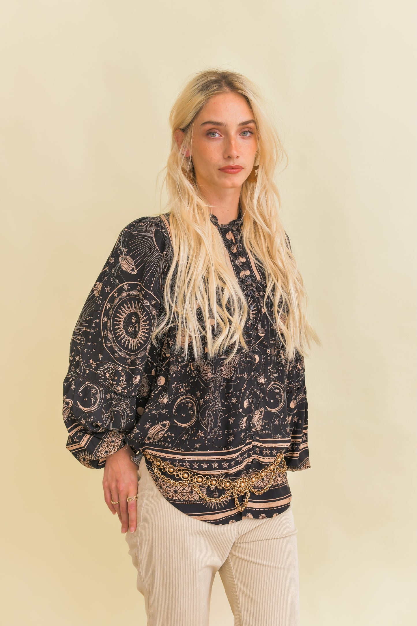 ASTRID PRINT CYRA BLOUSE