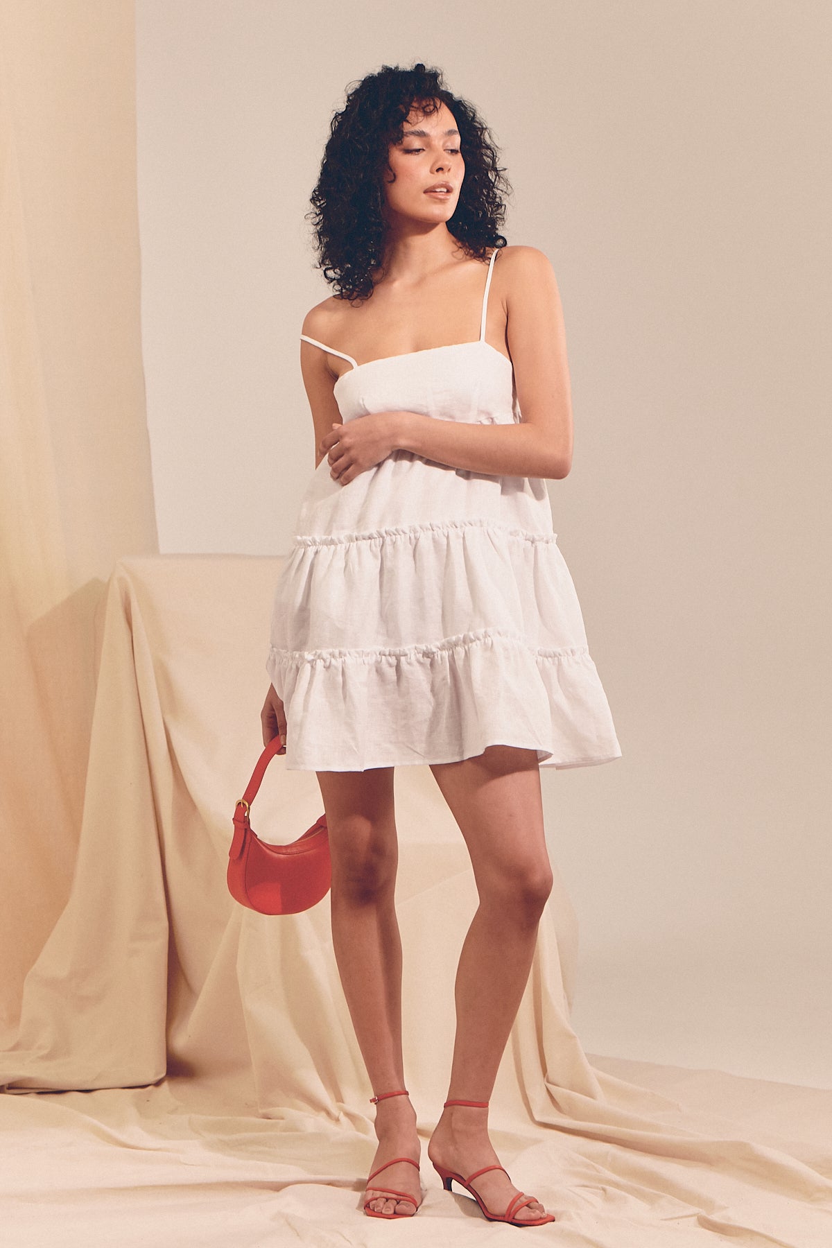 WHITE CORA MINI
