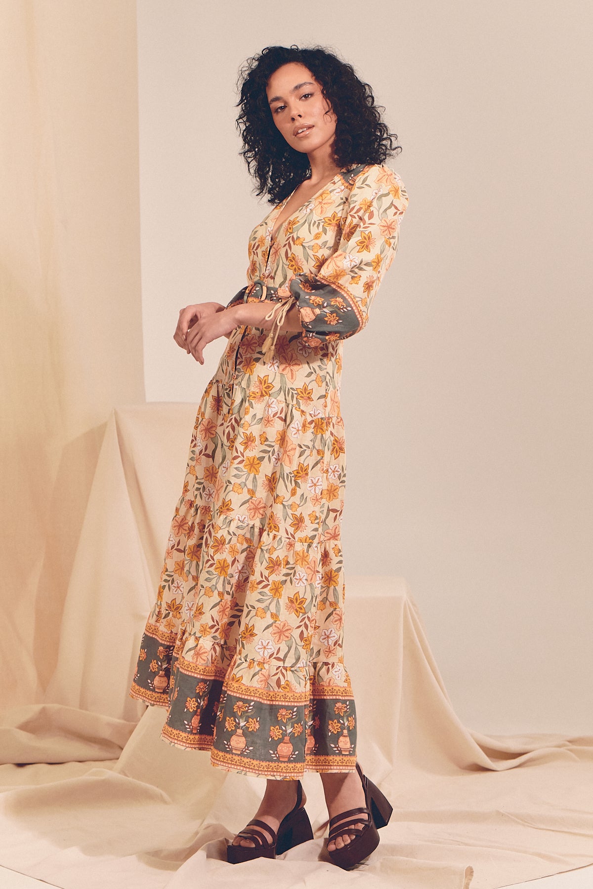 CREAM BORDER PRINT EDEN MAXI