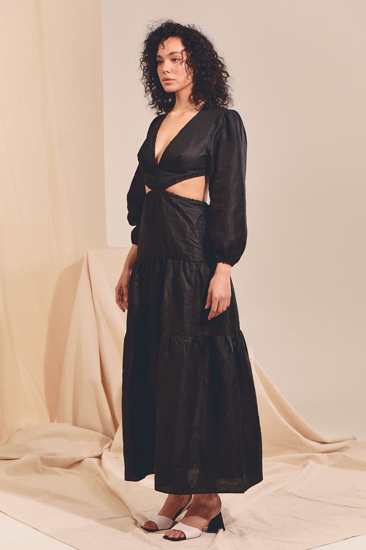BLACK DELILAH MAXI