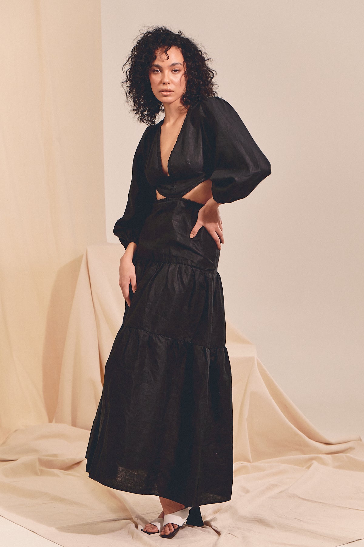 BLACK DELILAH MAXI