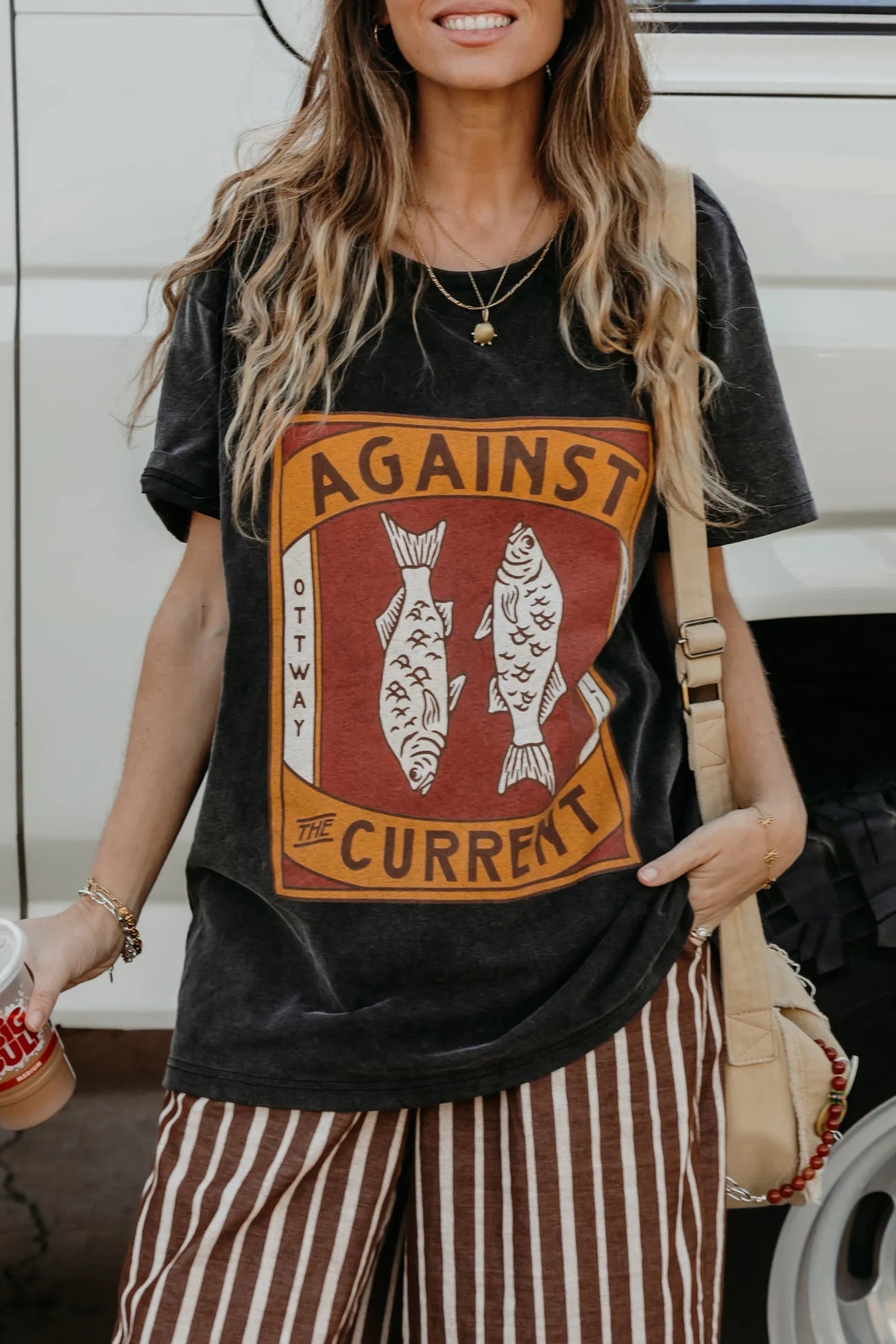 AGAINST THE CURRENT T-SHIRT - WASHED BLACK