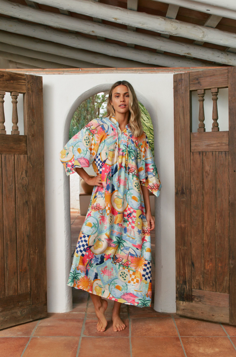 santa maria maxi dress PRINT BREE – Jarlie Wild pattern_Butterfly Calvin Klein Pink Dresses Size:XL 17/17.5 32/33 this frill dress is