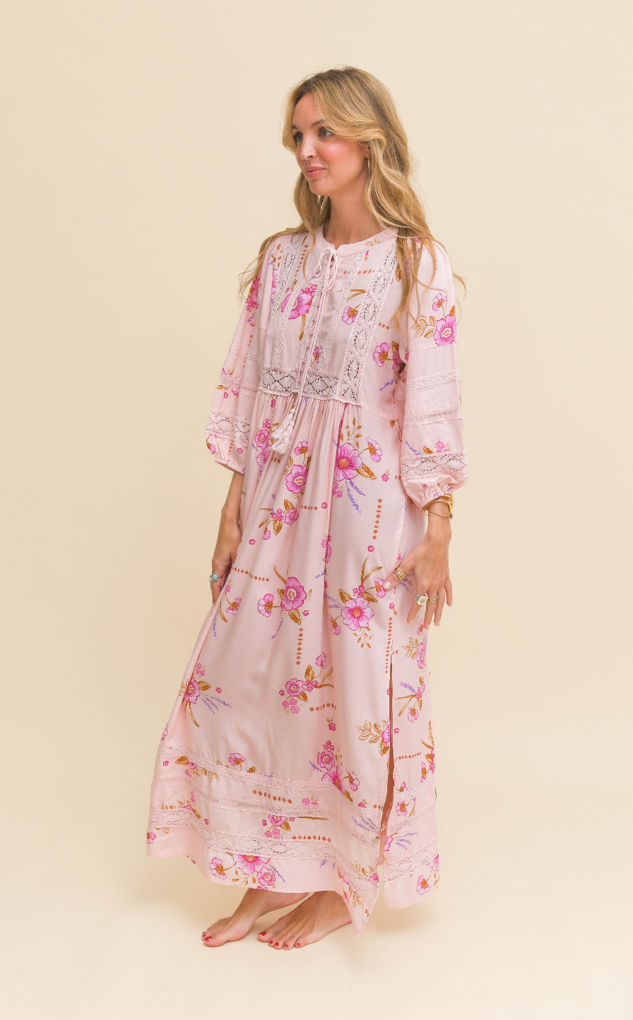 BLUSHING FIELDS PRINT MEADOW MAXI DRESS