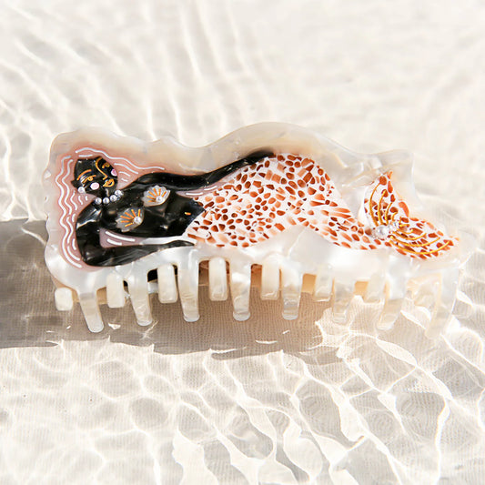 ADELLA HAIR CLAW
