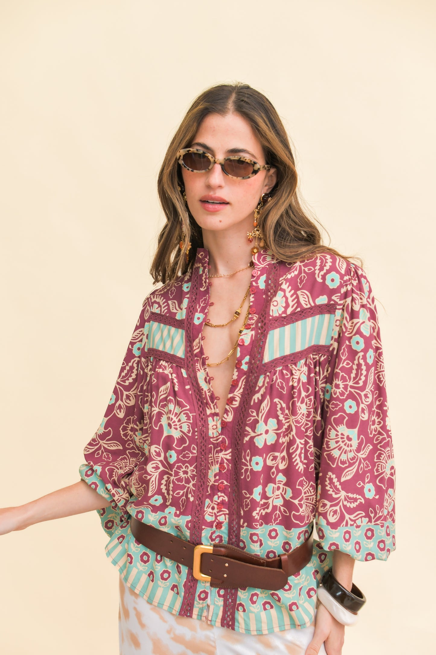 ATHENA PRINT BEE BLOUSE