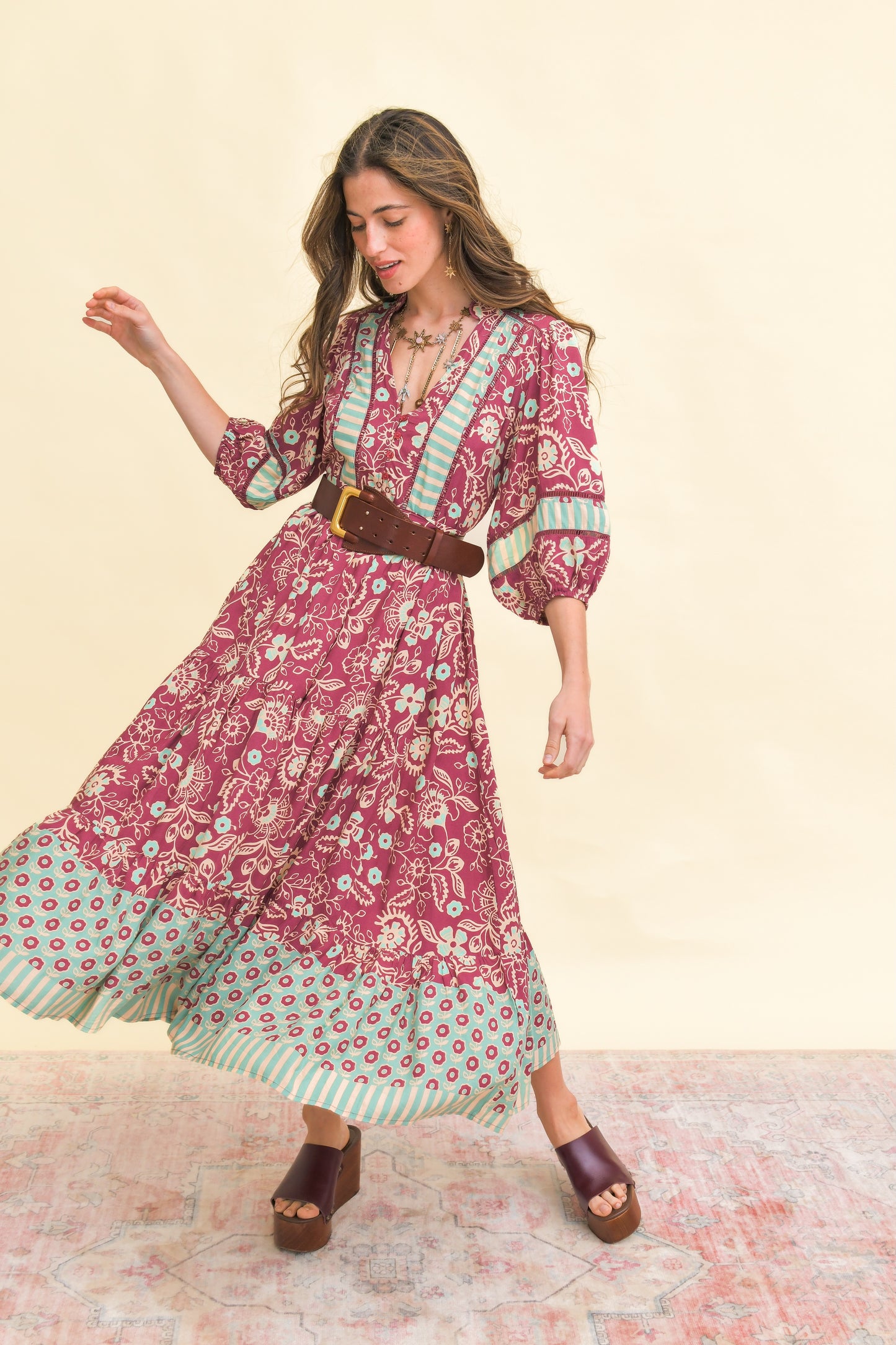 ATHENA PRINT MILA MIDI DRESS