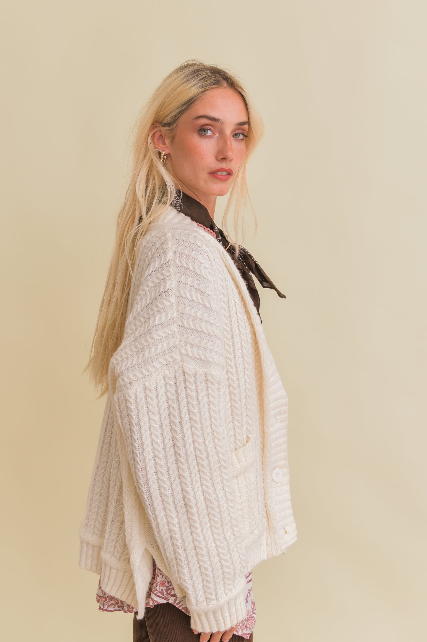 MACADAMIA KNIT