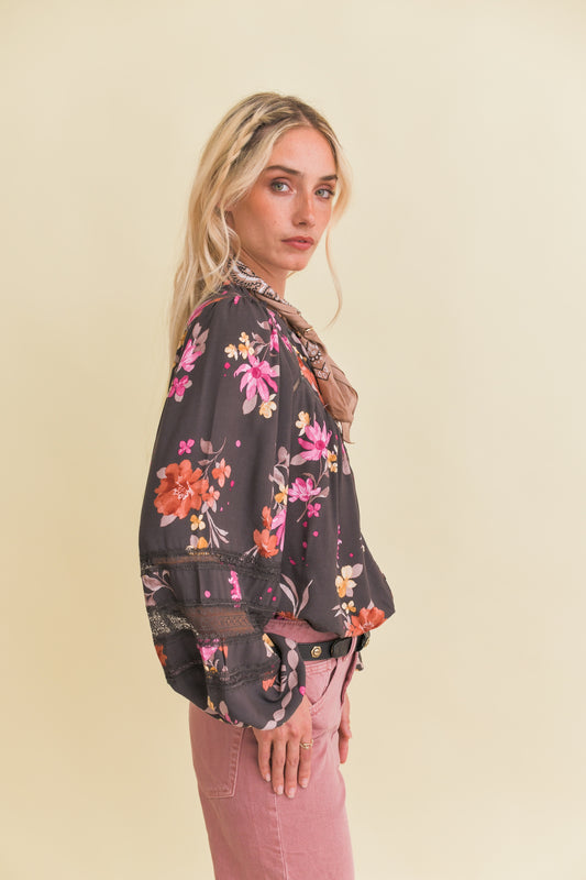 MONARCH BLOOM PRINT ELIZA BLOUSE
