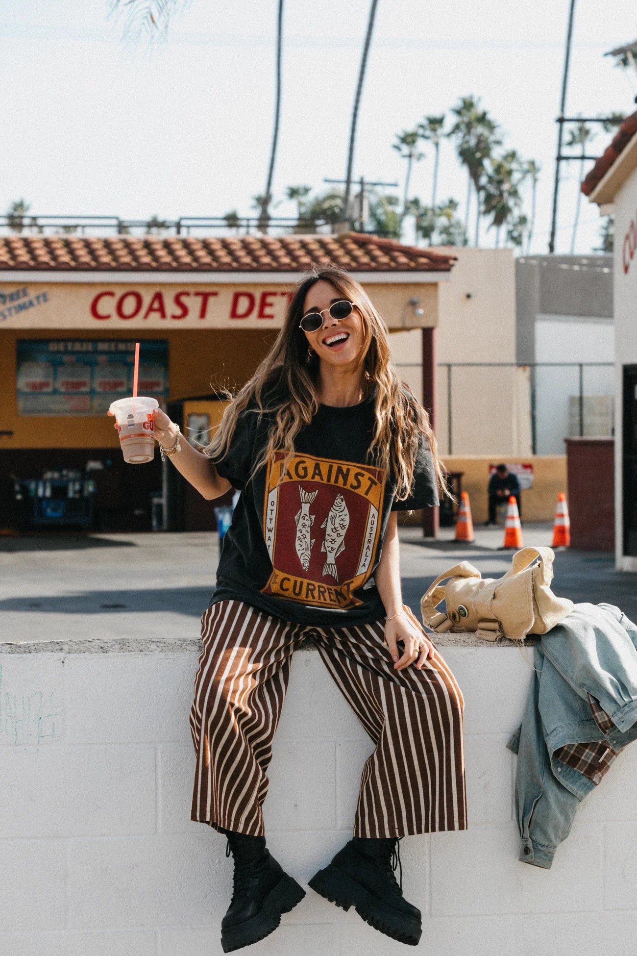 AGAINST THE CURRENT T-SHIRT - WASHED BLACK