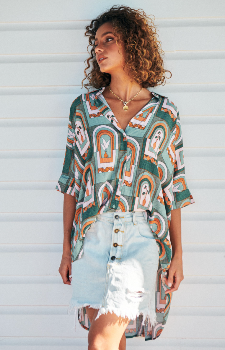 EMERALD ARCHES PRINT RIVER SHIRT