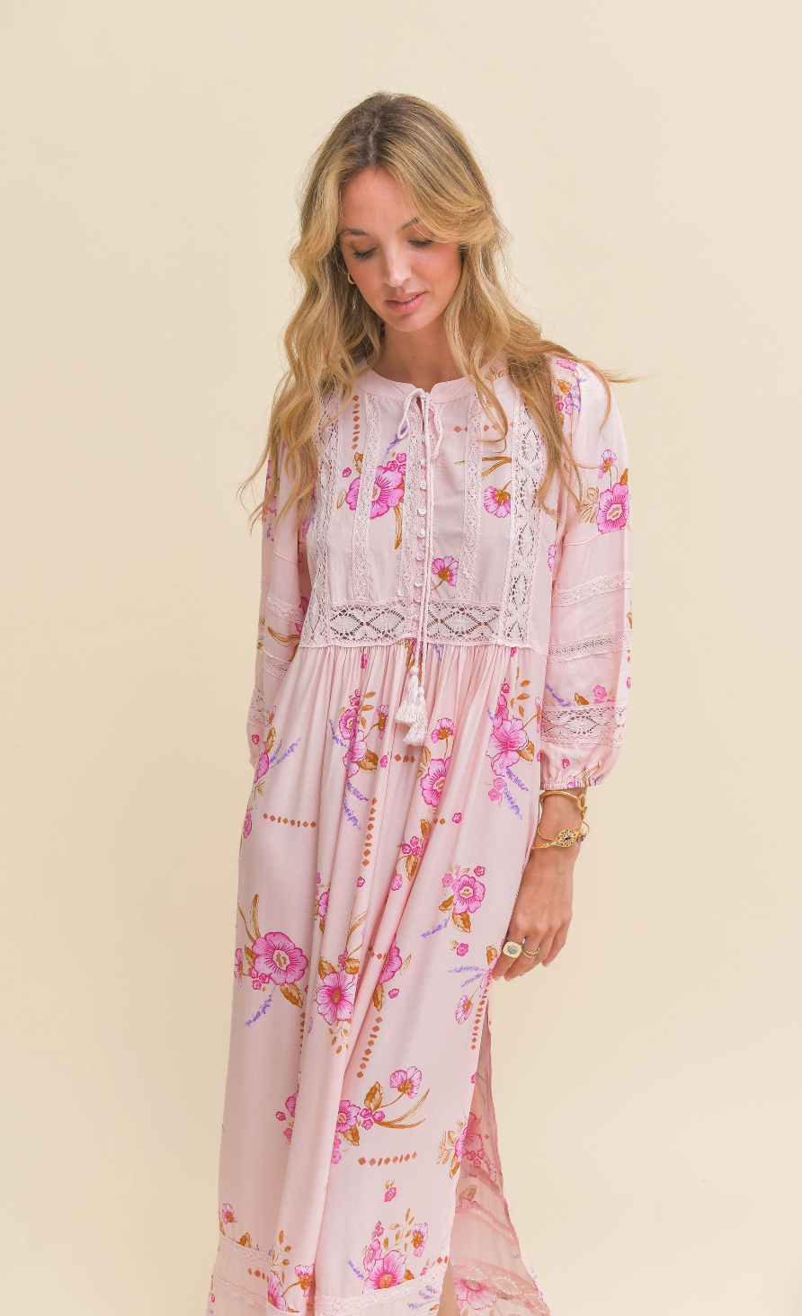 BLUSHING FIELDS PRINT MEADOW MAXI DRESS