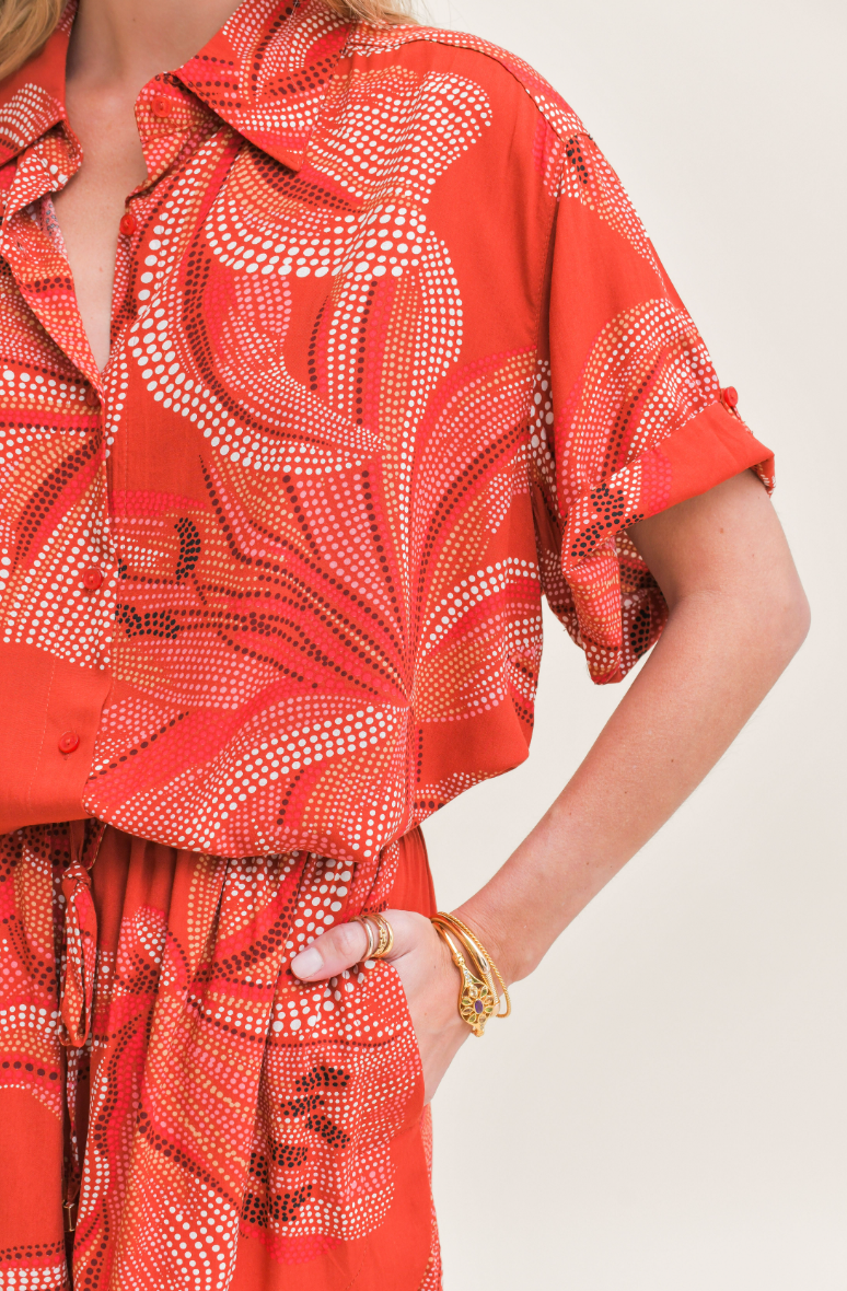HIBISCUS PRINT LOLA SHIRT