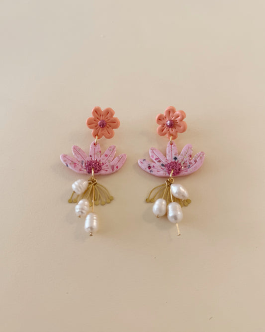 PINK PEARL BLOSSOMS EARRINGS