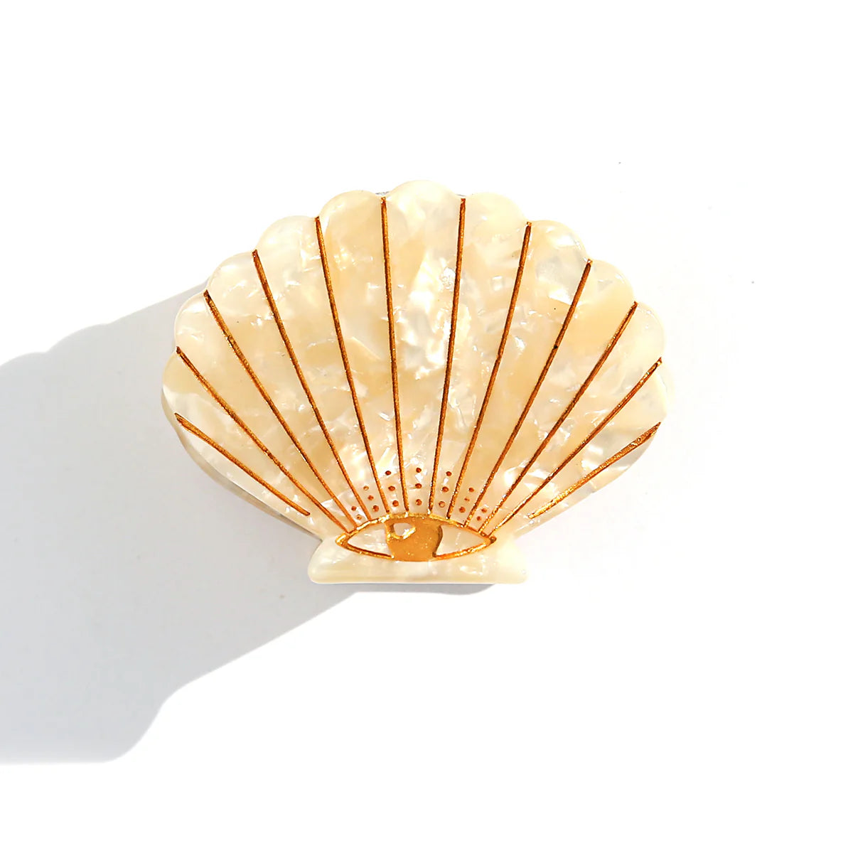 PEARL SHELL CLIP